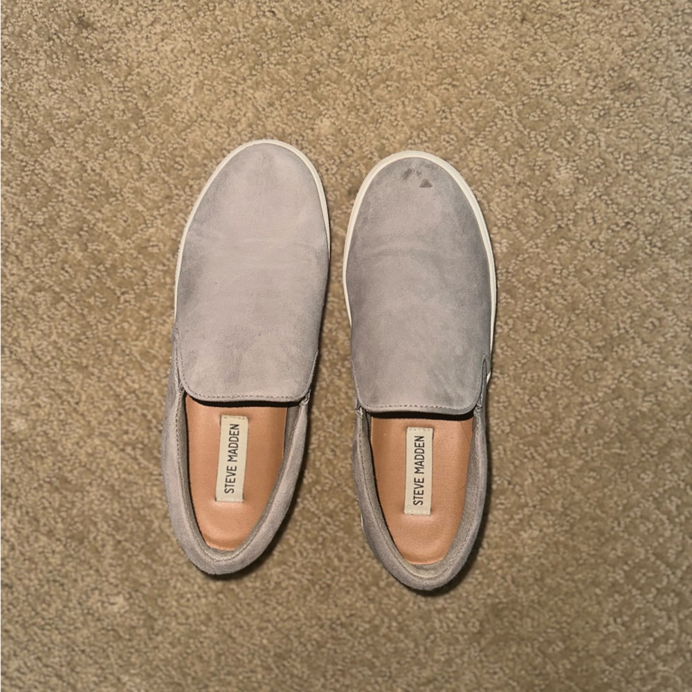 STEVE MADDEN SNEAKERS